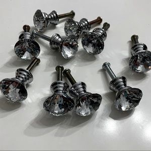 10 Crystal Knobs